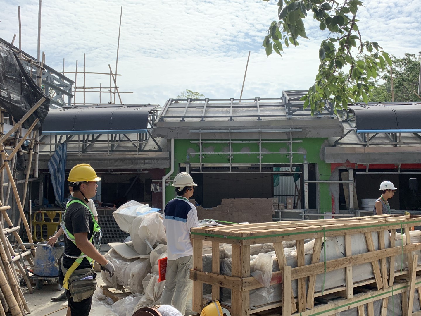 GRP facade installation
